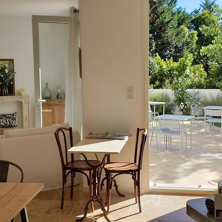 La Bastide D'Alix Bed & Breakfast Eguilles Bagian luar foto
