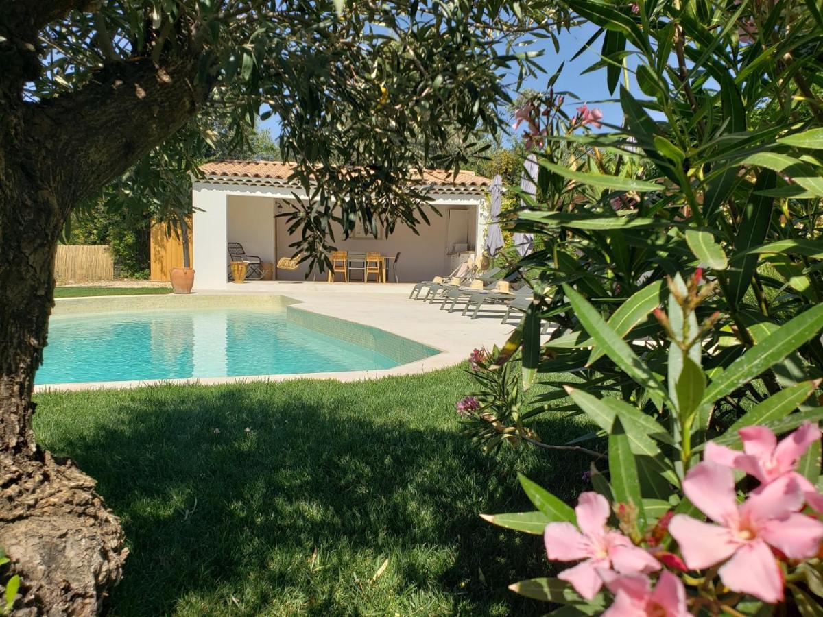 La Bastide D'Alix Bed & Breakfast Eguilles Bagian luar foto